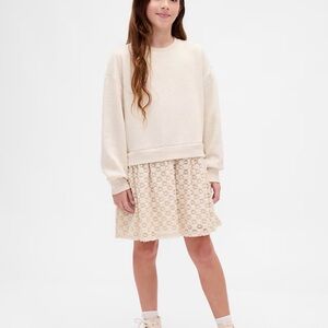 Cream Sweatshirt and Lace Skirt Set